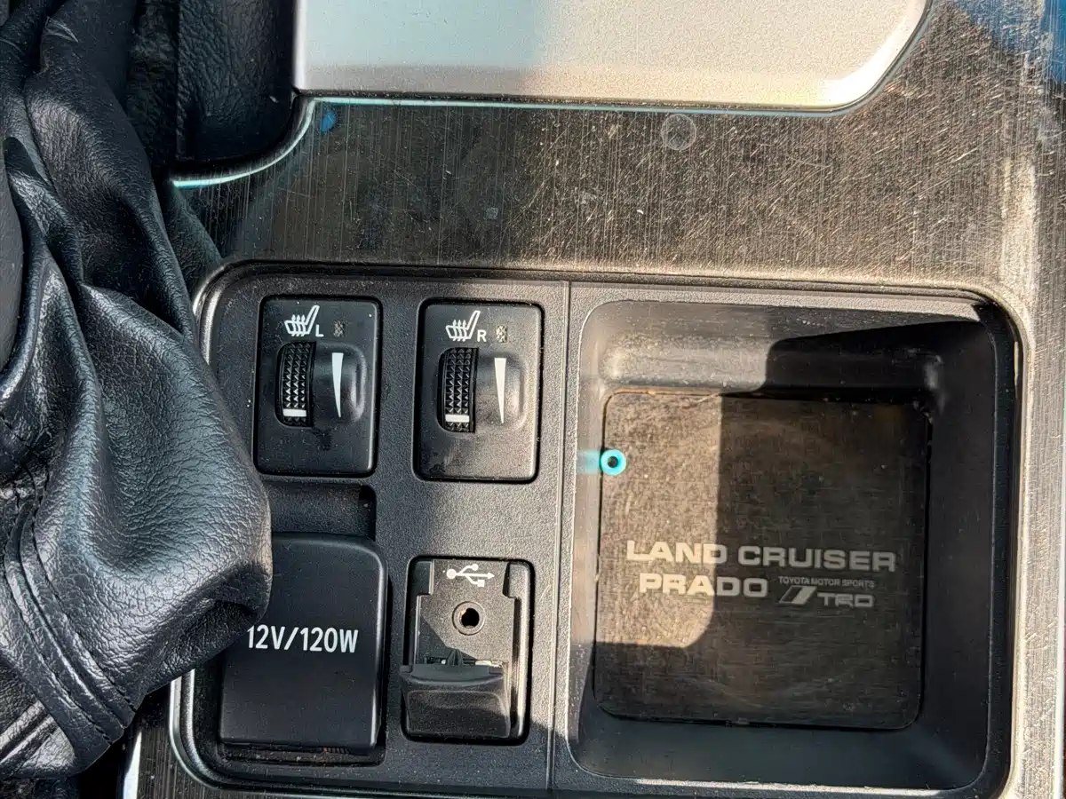 Toyota Prado 2016 3.5L Auto TX-L фото 17