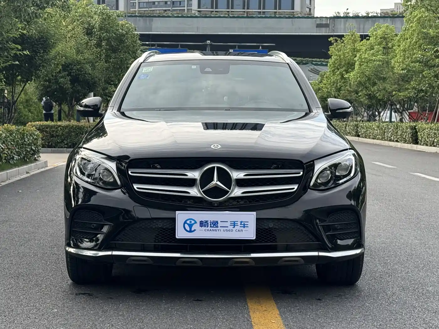 Mercedes-Benz GLC 2019 GLC 300 L 4MATIC Dynamic фото 2