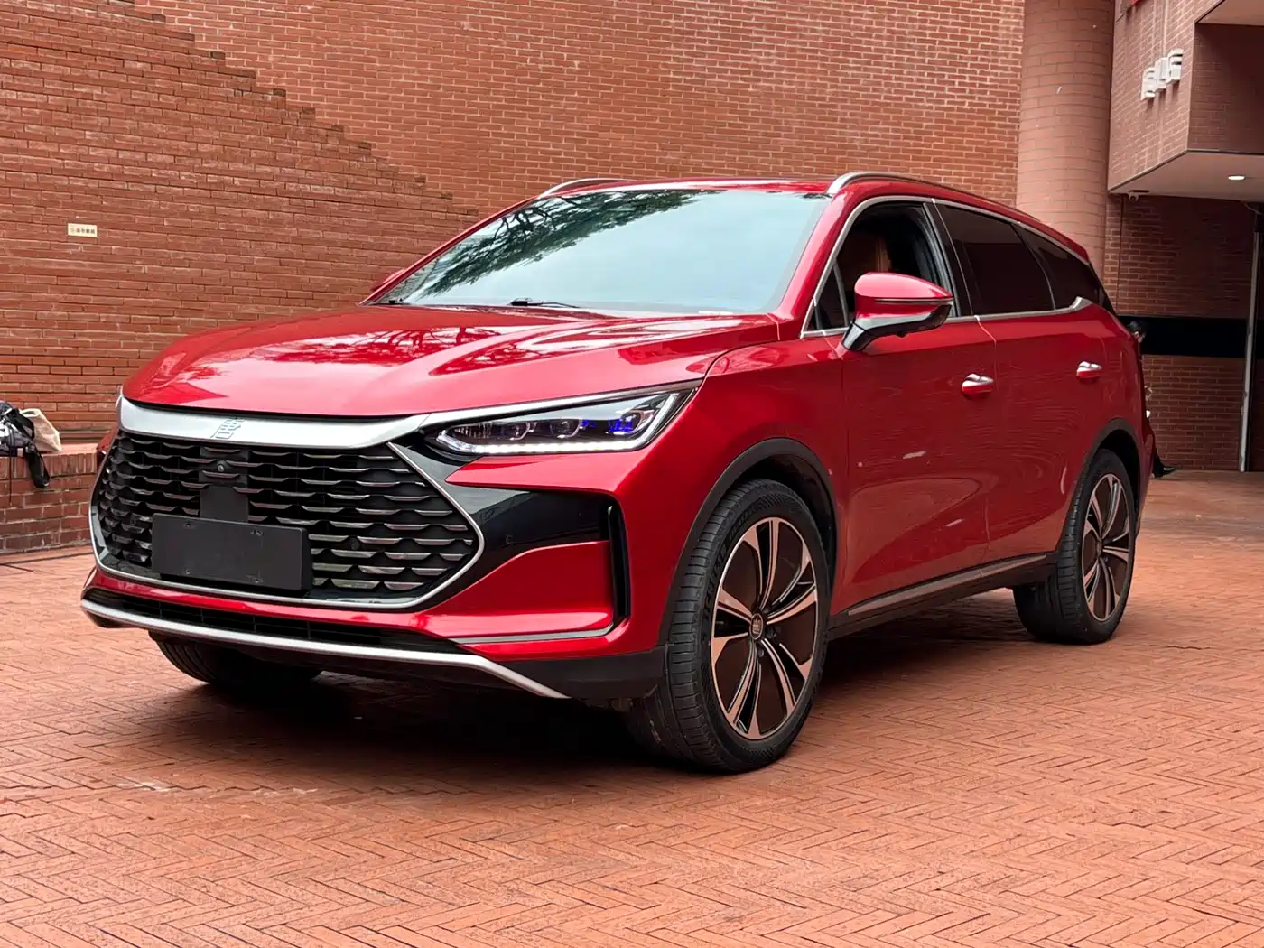 BYD Tang New Energy 2022 DM-p 215KM AWD Flagship
