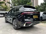Фото 24 - Geely Monjaro
