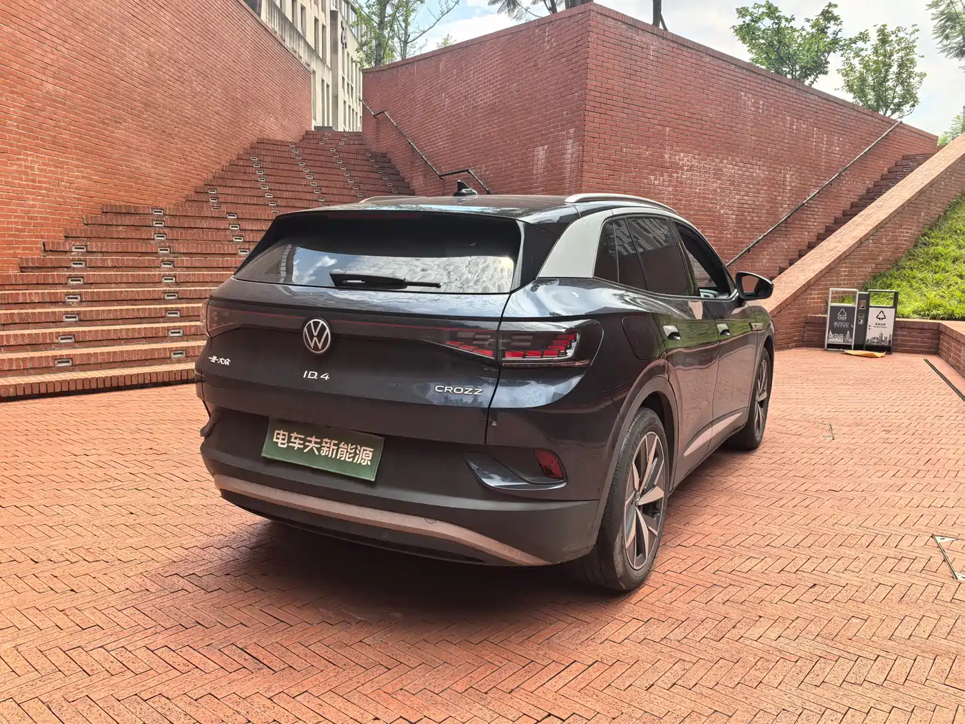 Volkswagen ID.4 CROZZ 2022 Long Range PURE+ Edition фото 10