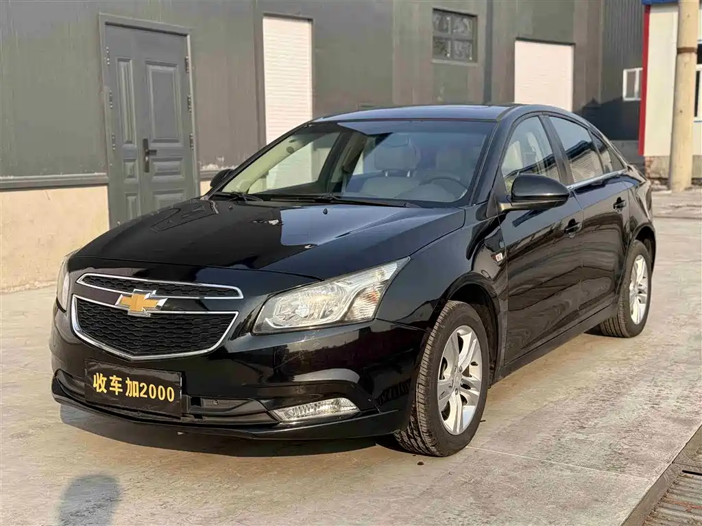 Chevrolet Cruze 2016 1.5L Automatic Fashion Sunroof Edition фото 2