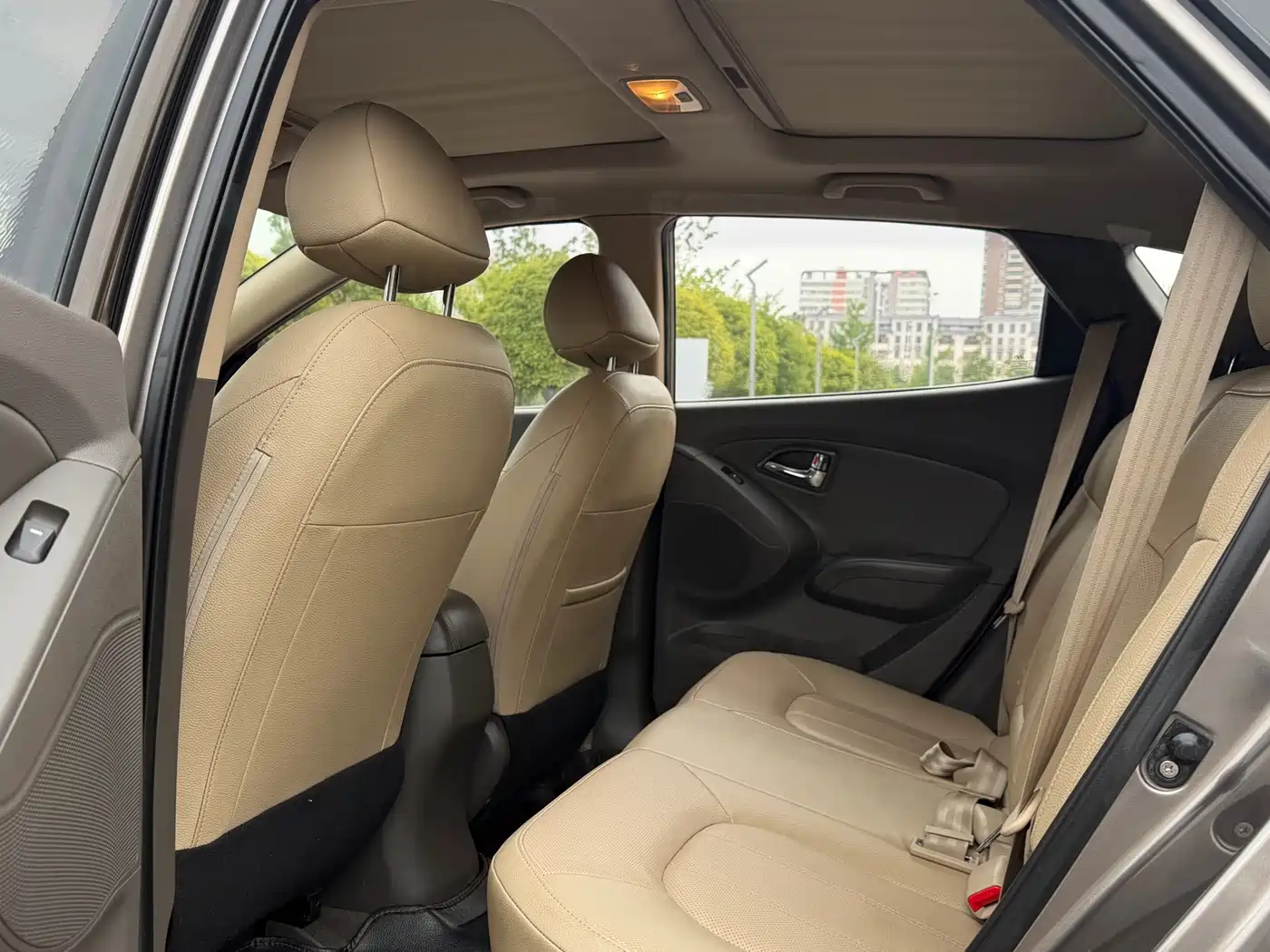 Hyundai Beijing Hyundai ix35 2013 2.4L Automatic 2WD Leading GLX China IV фото 5
