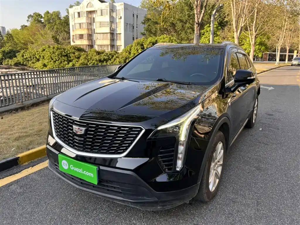 Cadillac XT4 2020 Facelift 28T 2WD Tech