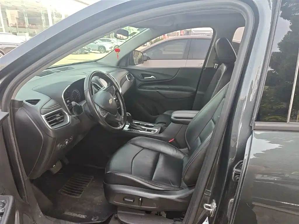 Chevrolet Equinox 2019 535T Auto Galloping Edition China V фото 15