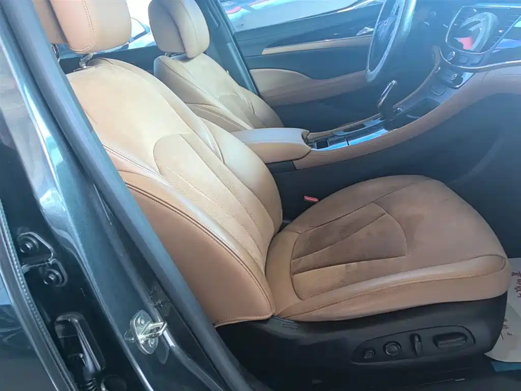 Buick LaCrosse 2016 20T Luxury фото 25