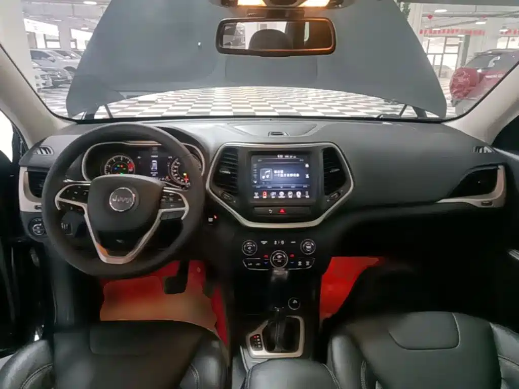 Jeep Cherokee 2018 2017 2.0L Superior Edition