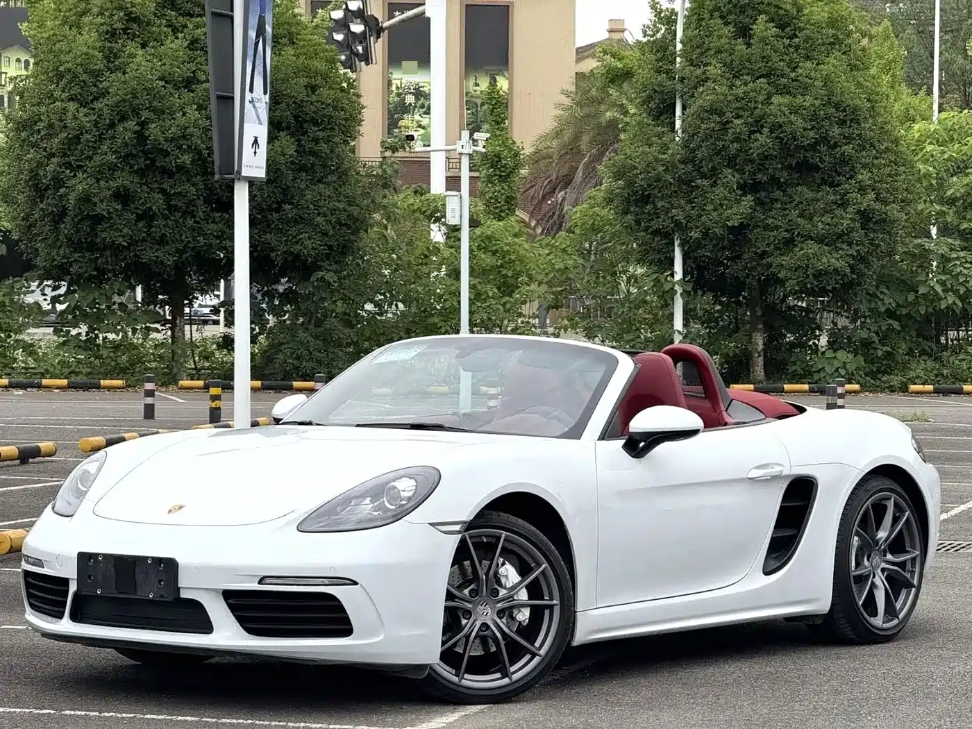 Porsche 718 2018 Boxster 2.0T фото 2