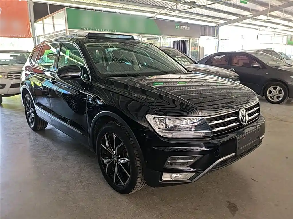Volkswagen Tiguan L 2019 330TSI Auto 2WD Smart Luxury Edition China V фото 4