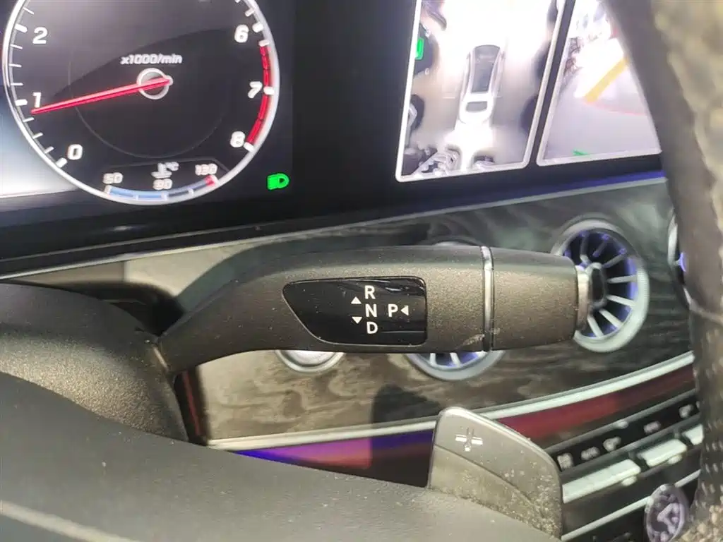 Mercedes-Benz CLS 2020 CLS 300 Dynamic фото 14