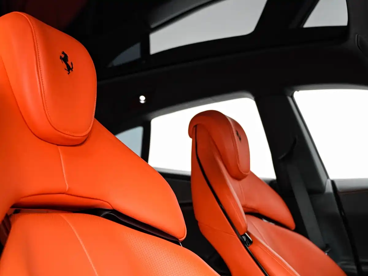 Ferrari Purosangue 2024 2023 6.5L V12
