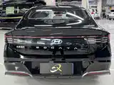 Photo 5 - Hyundai Sonata