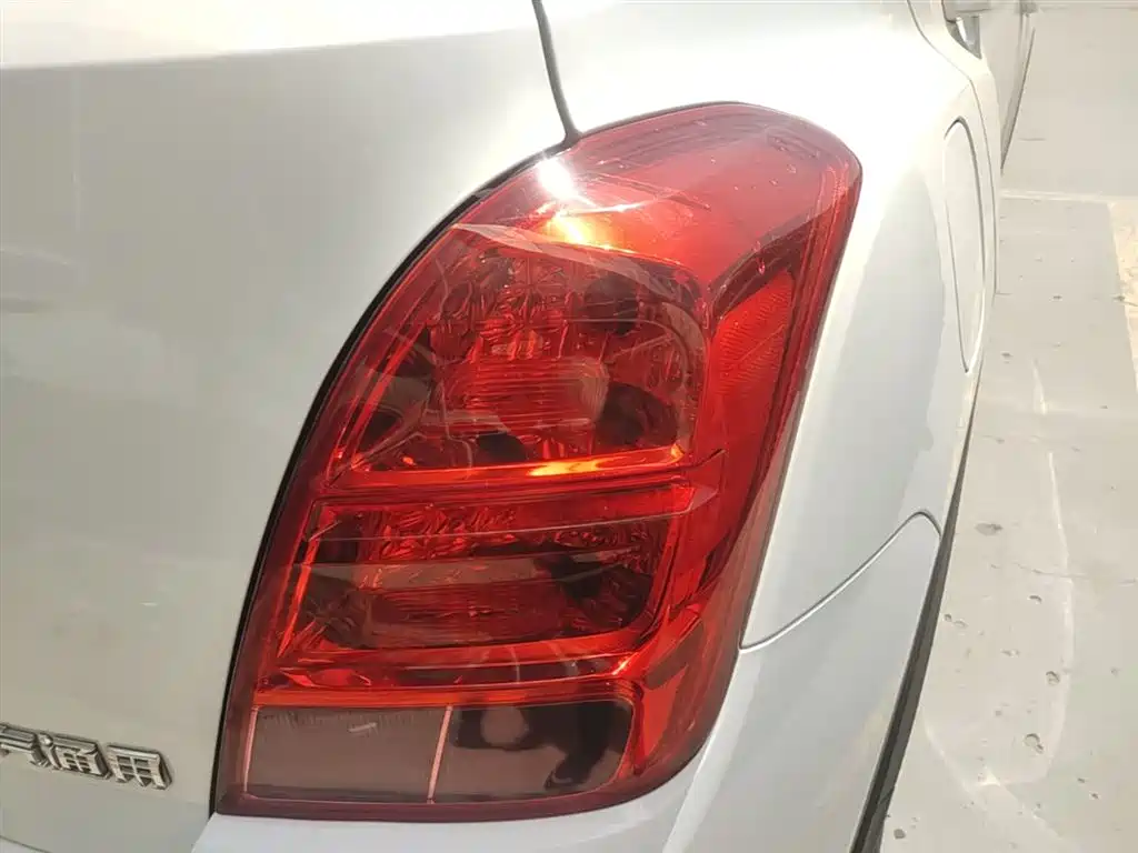 Chevrolet Trax 2017 1.4T Automatic 2WD Comfort фото 8