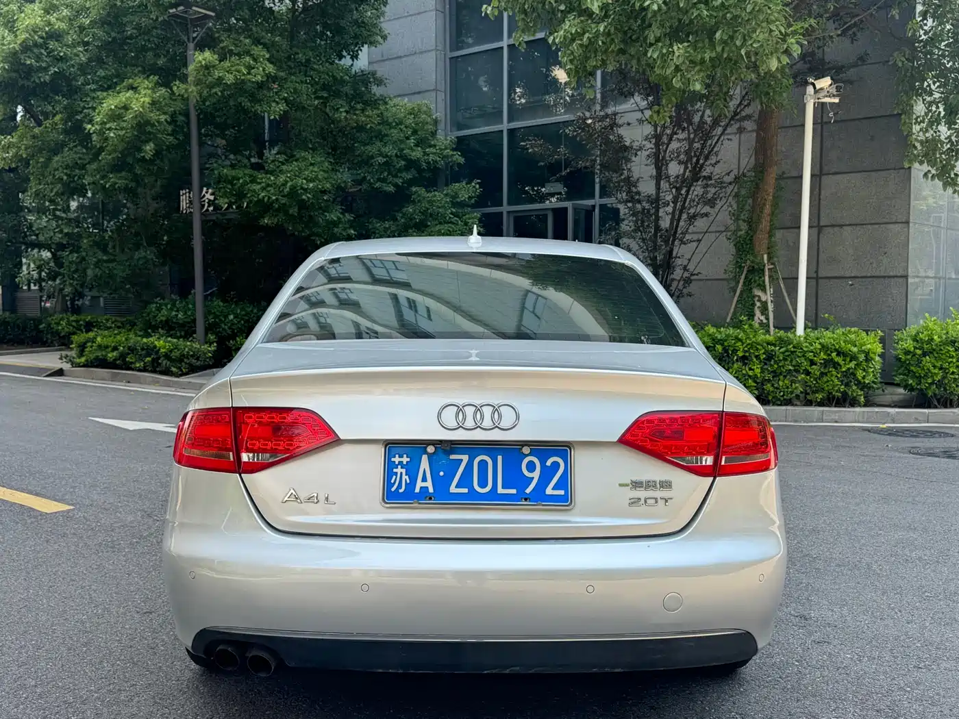 Audi A4L 2012 2.0 TFSI Automatic Technology фото 5