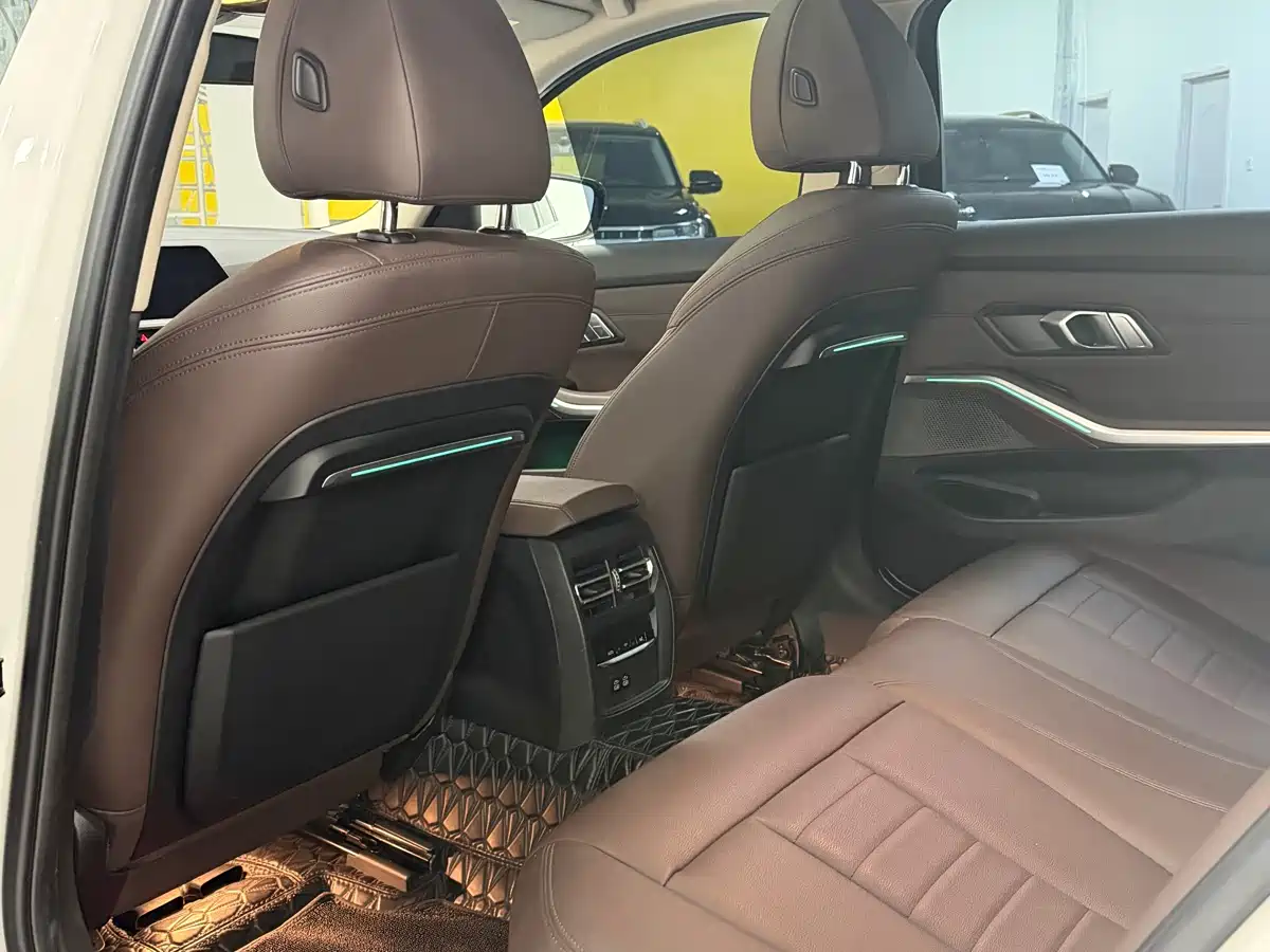 BMW 3 Series 2020 325Li M Sport Package фото 5