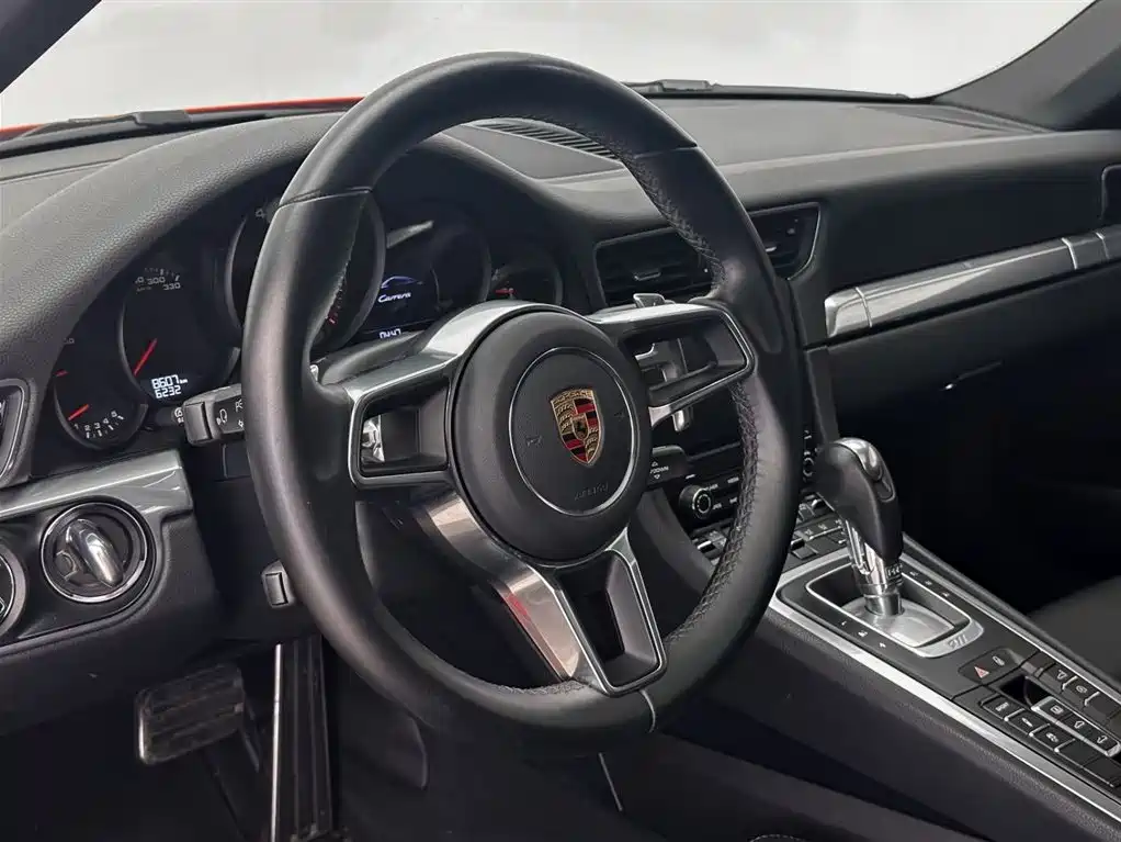 Porsche 911 2016 Carrera 3.0T фото 11