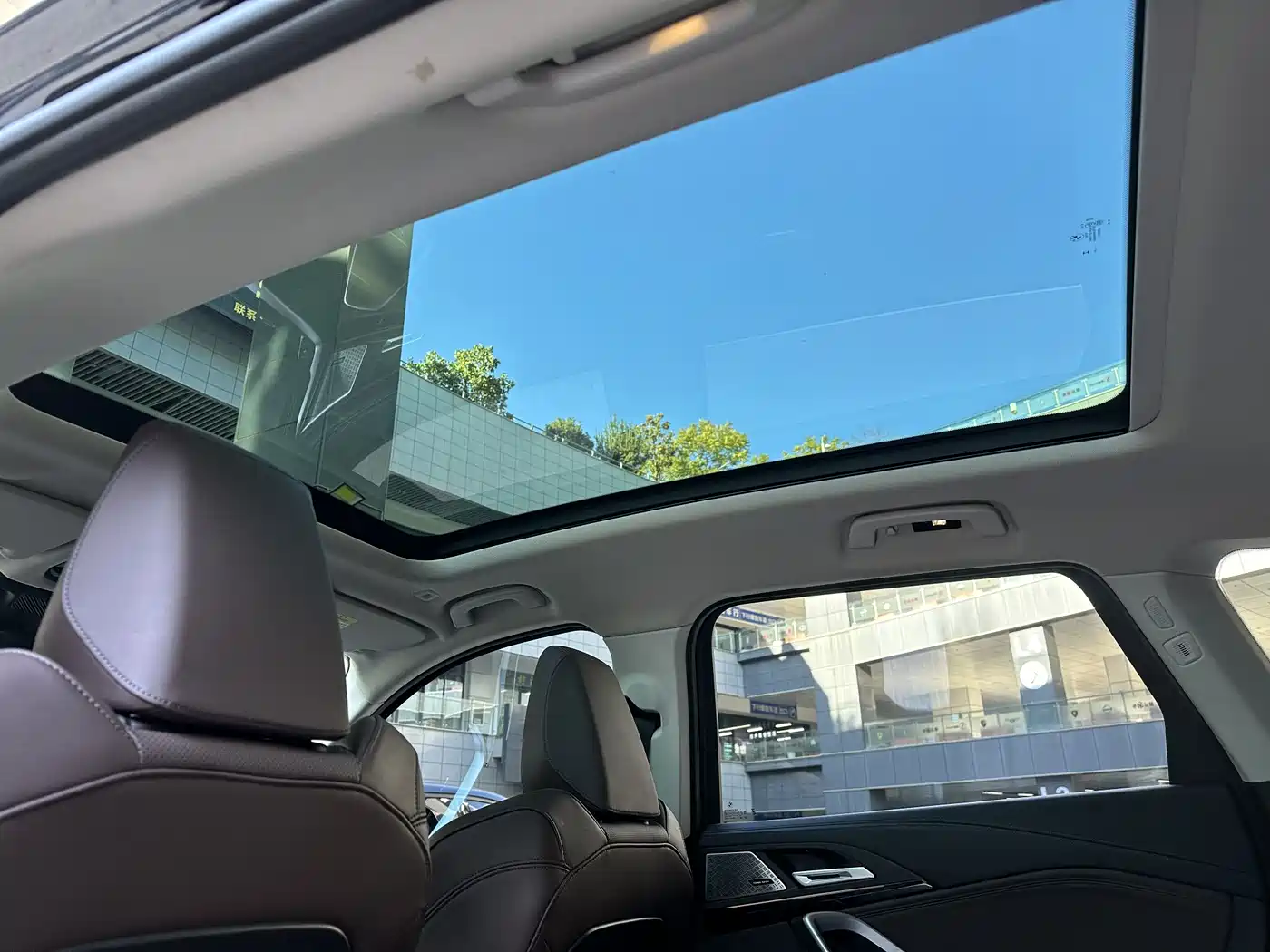 BMW X1 2024 xDrive25Li M Sport Package фото 11