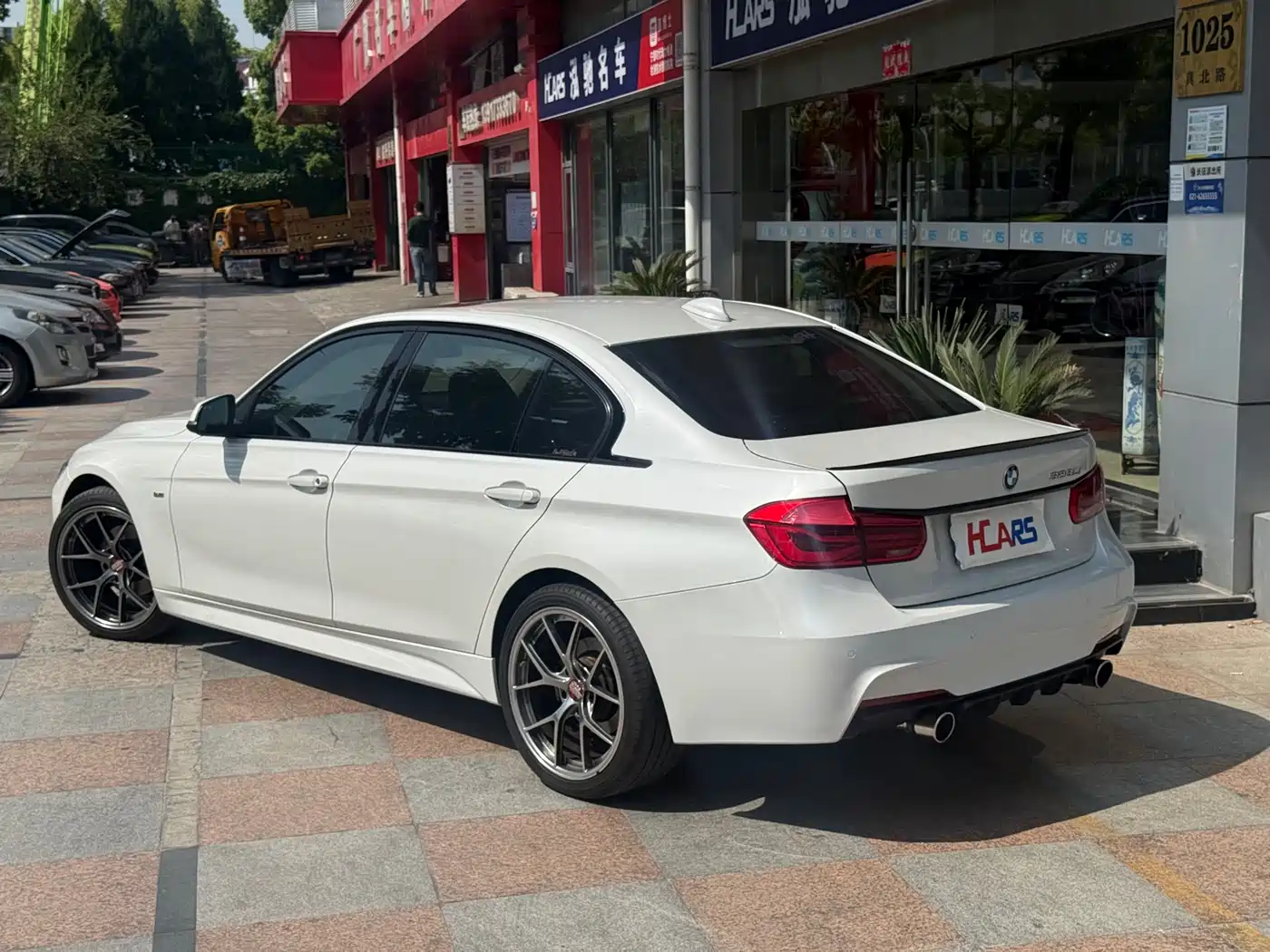 BMW 3 Series 2016 328Li Luxury Design Package фото 10