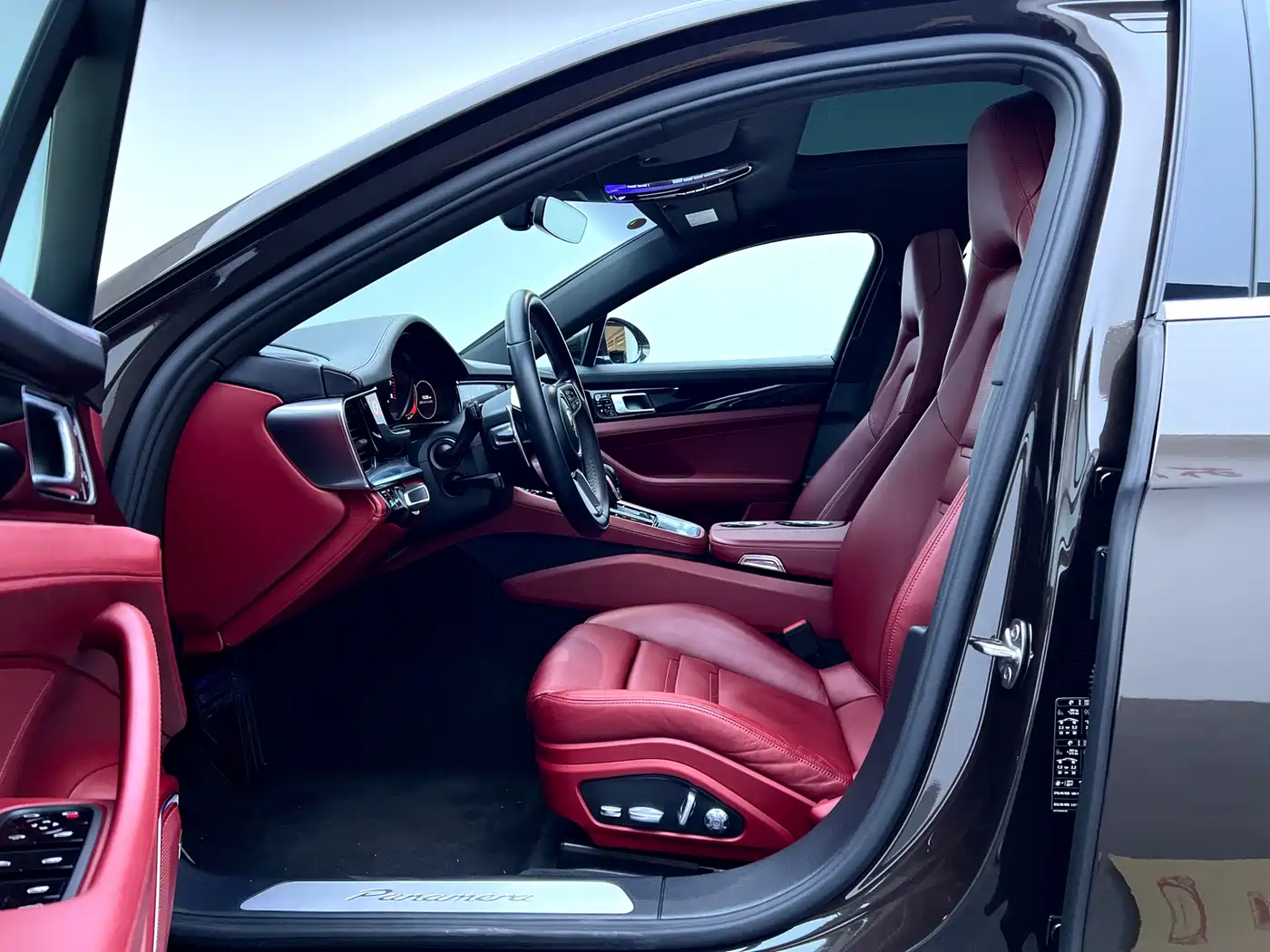 Porsche Panamera 2017 Panamera 3.0T фото 14