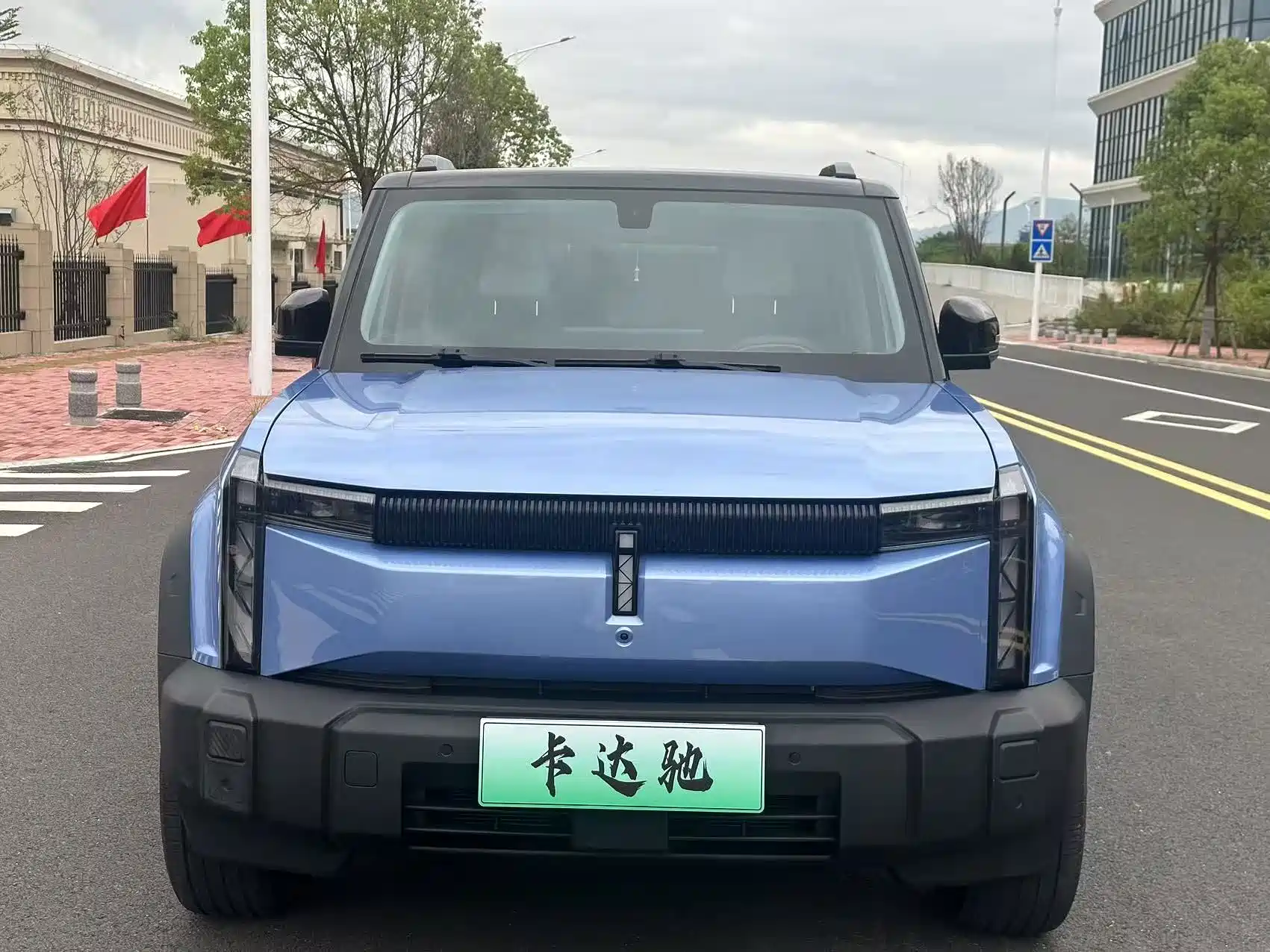 Фото 2 - iCAR 03