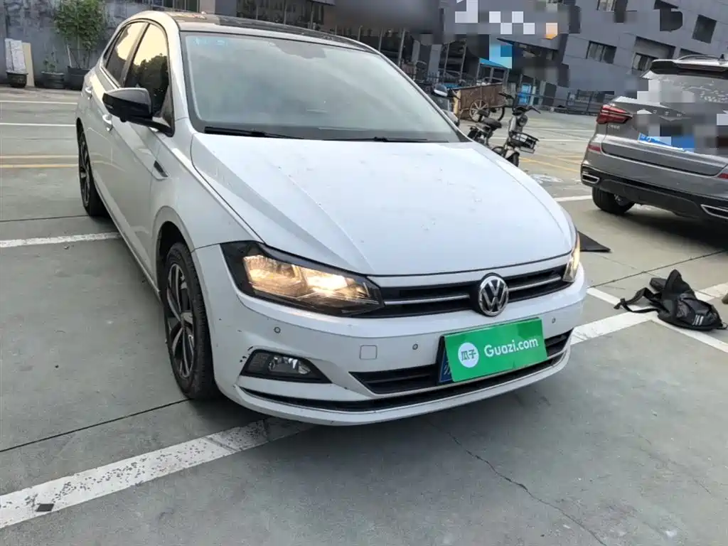 Volkswagen Polo 2019 Plus 1.5L Automatic Beats Trendy Edition фото 4