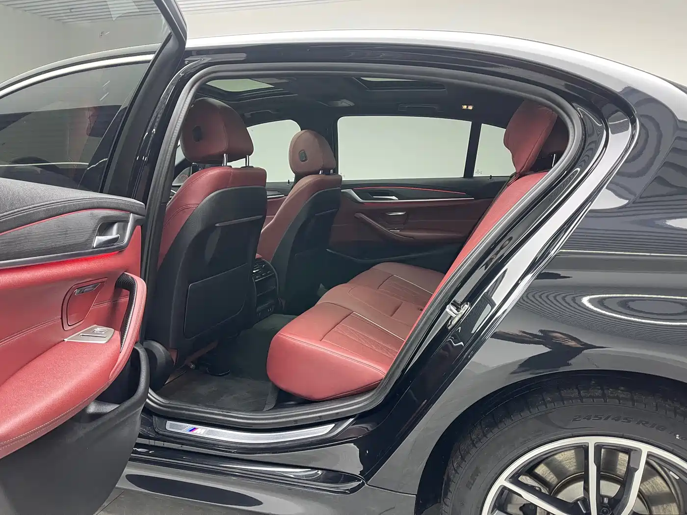 BMW 5 SERIES NEW ENERGY