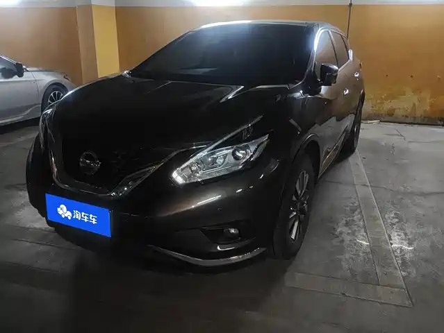 NISSAN LOULAN