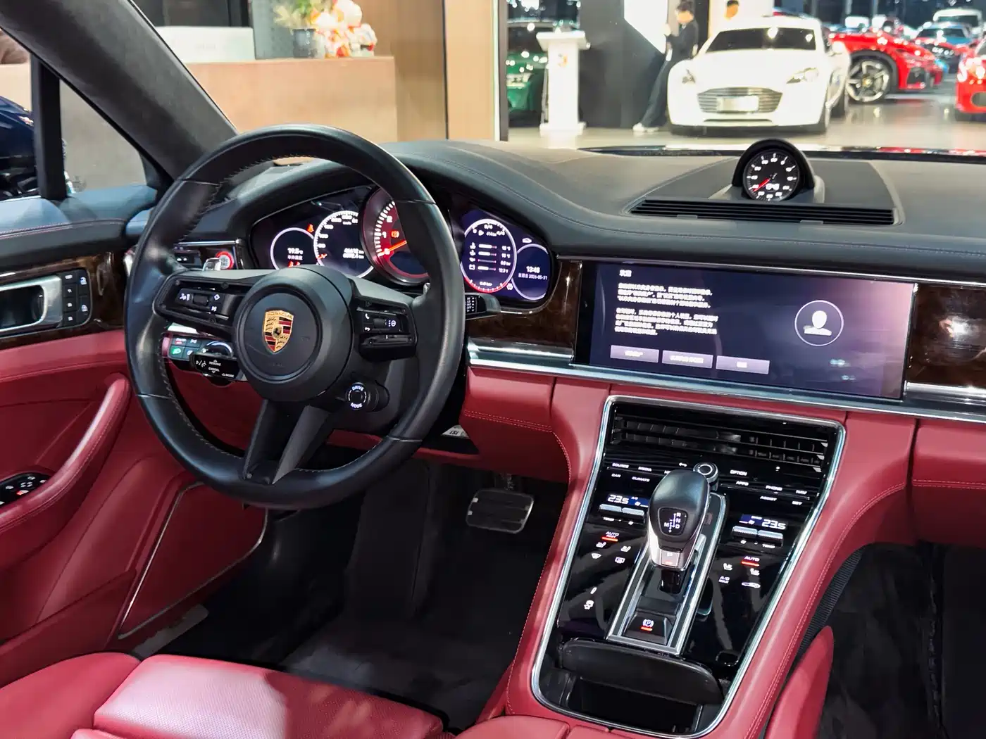 Porsche Panamera 2021 Panamera Turbo S 4.0T фото 8