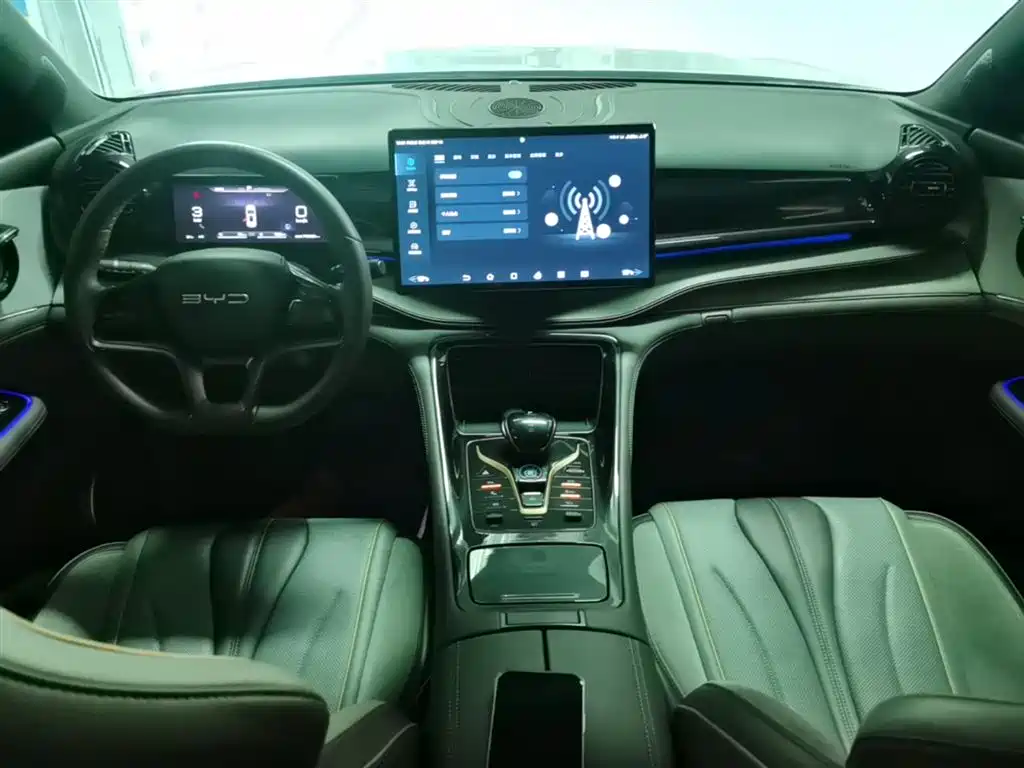 BYD Frigate 07 2023 DM-i 100KM Premium фото 10