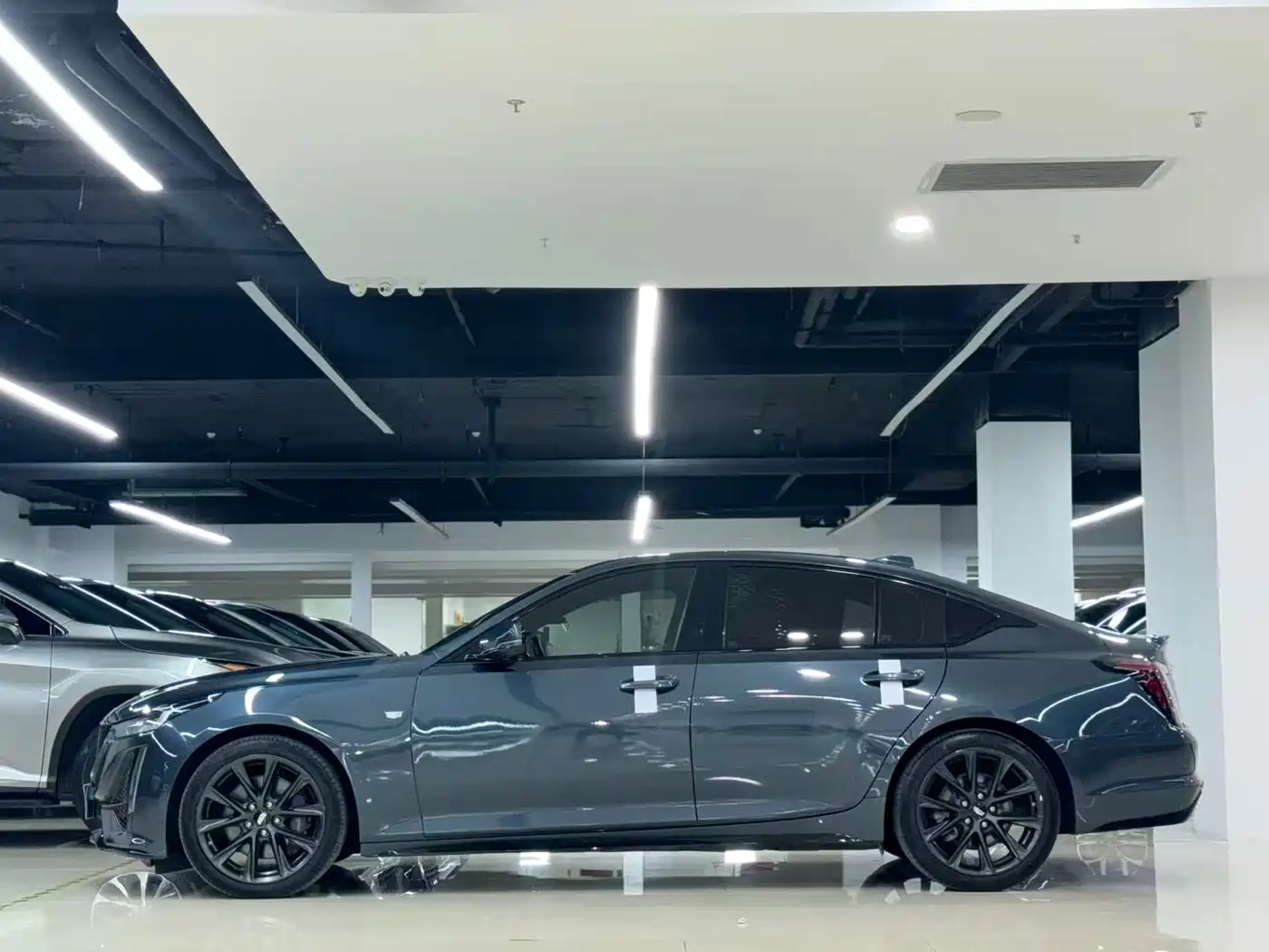 Cadillac CT5 2024 28T Premium фото 3