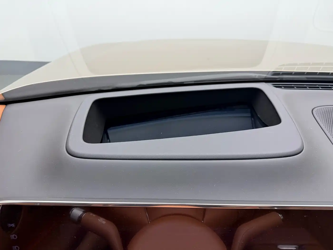 Zunjie S800 2026 2025 Model Extended Range Starlight Executive Edition 4-seater