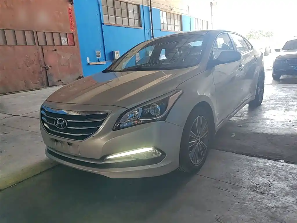 Hyundai Mistra 2014 1.8L Auto Premium DLX