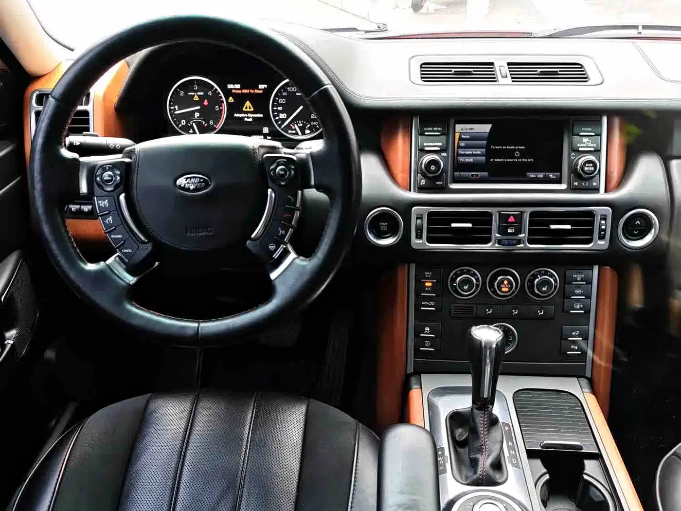 Land Rover Range Rover 2010 2010 3.6 TDV8 HSE