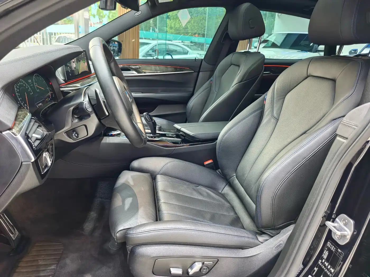 BMW 6 Series GT 2019 630i M Sport Package фото 11
