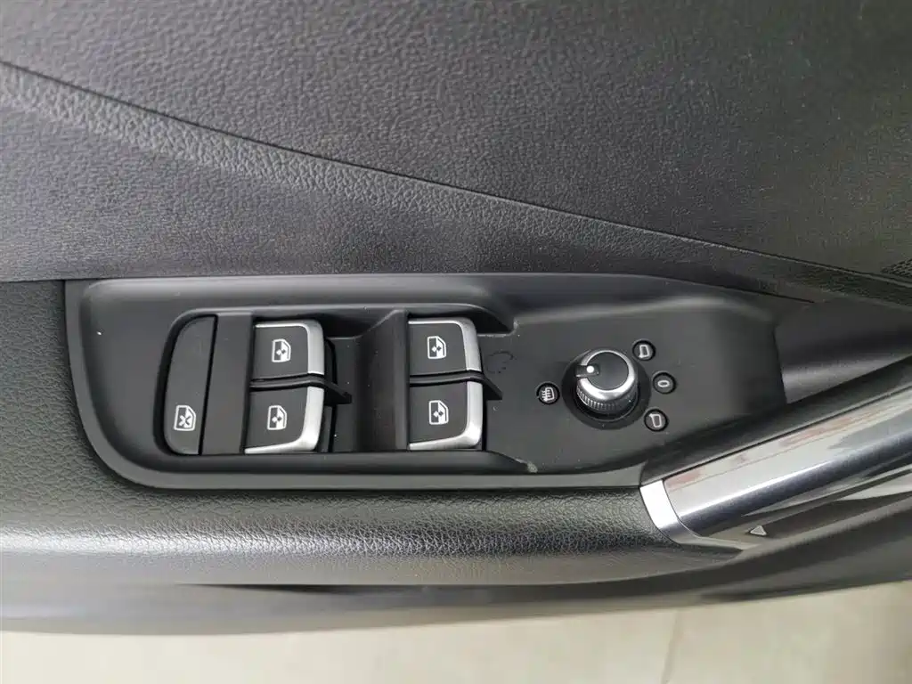 Audi Q2L e-tron 2019 Q2L e-tron Pure Electric Smart Enjoyment фото 9