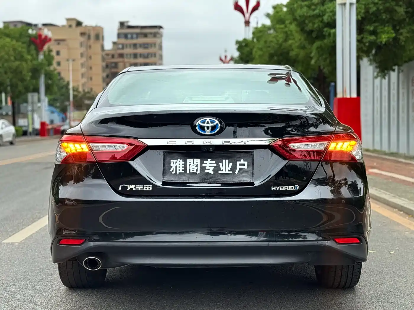 Toyota Camry 2019 Hybrid 2.5HG Luxury Edition China V фото 4