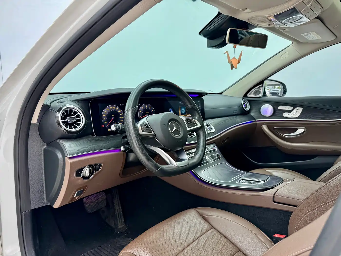 Mercedes-Benz E-Class 2017 E 300 L Sport Luxury фото 7