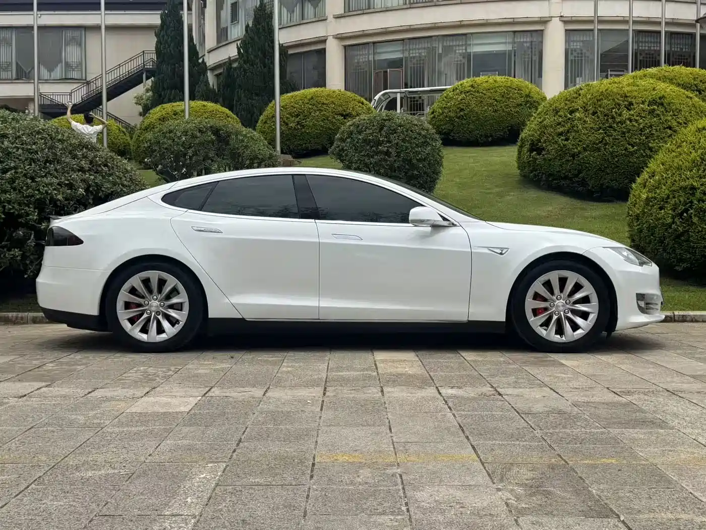 Tesla Model S 2014 2014 Model S P85