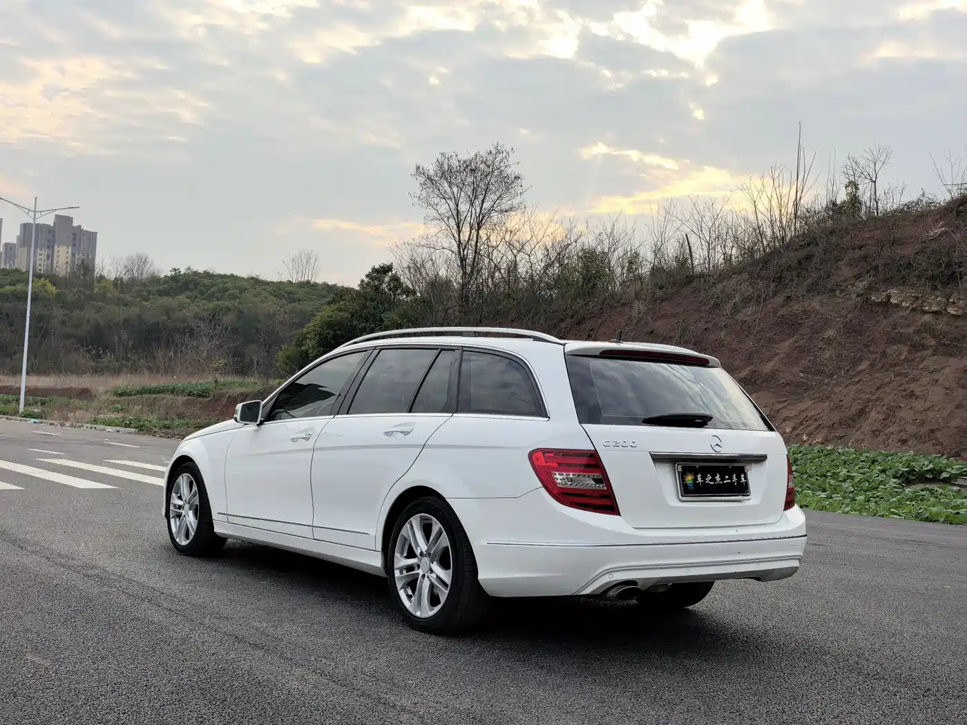 Mercedes-Benz C-Class (Import) 2011 C 200 Fashion Wagon Edition фото 5