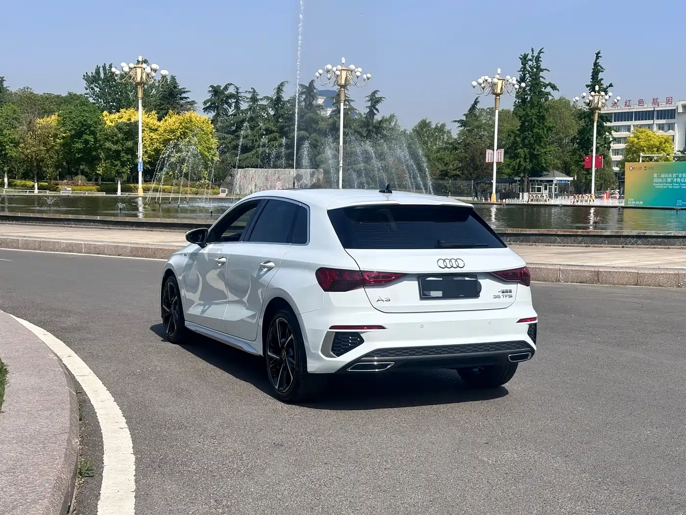 Audi A3 2024 Model Sportback 35 TFSI Fashion Sport фото 14