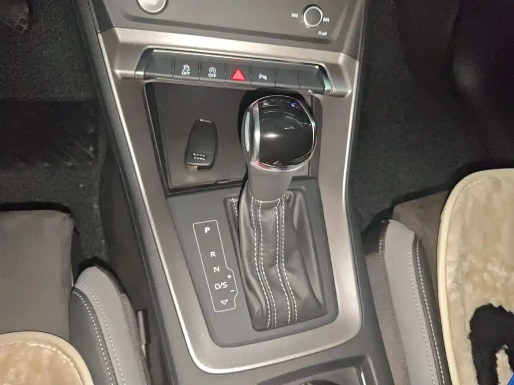 Audi Q3 2020 35 TFSI Fashion Dynamic фото 11
