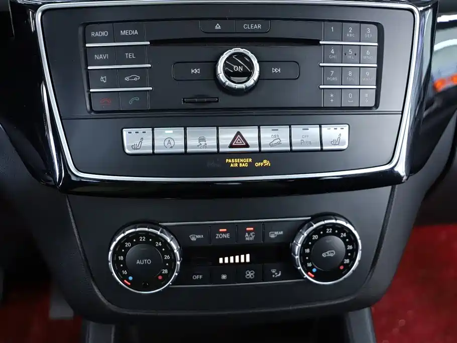 Mercedes-Benz GLE 2018 GLE 320 4MATIC Dynamic Ultimate Edition фото 10