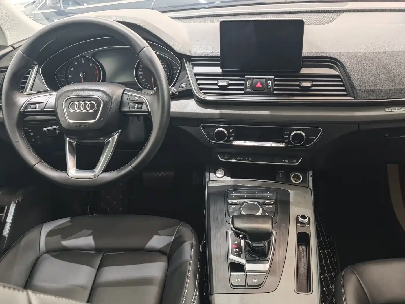 Audi Q5L 2018 40 TFSI Prestige Progressive (China V) фото 8