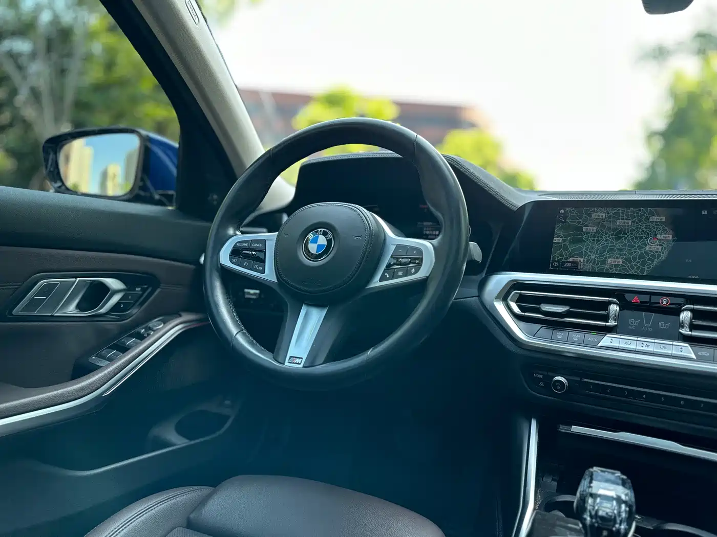 BMW 3 Series 2022 Facelift 325Li M Sport Package фото 21