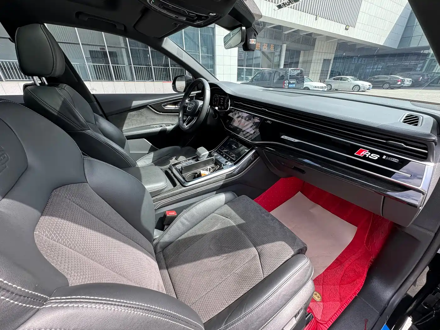 Audi Q8 2021 Model 55 TFSI Premium Dynamic фото 5
