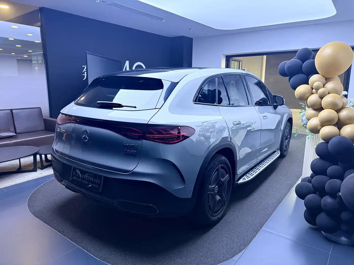 Mercedes-Benz EQE SUV 2023 500 4MATIC фото 9