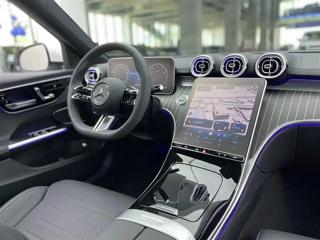 Mercedes-Benz C-Class 2023 Facelift C 260 L Sport Edition фото 12