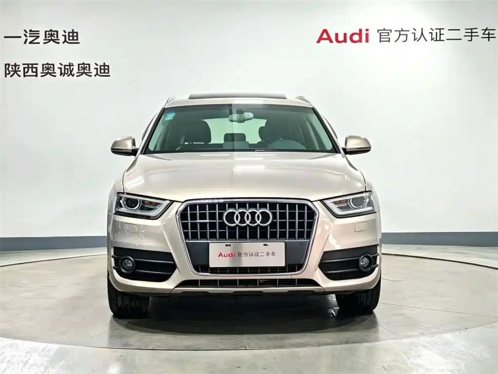 Audi Q3 2015 35 TFSI quattro Technology фото 2