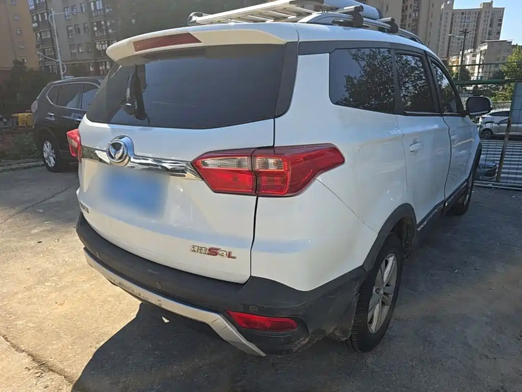 BAIC Huansu S3 2018 2016 S3L 1.5L Manual Premium