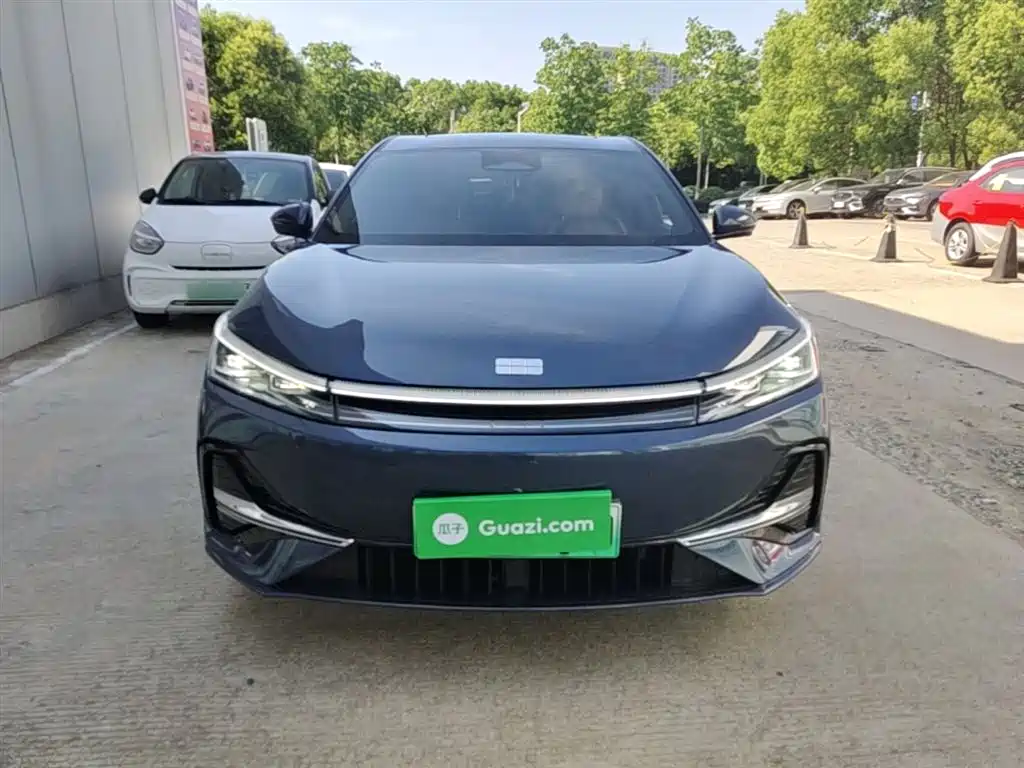 Geely Galaxy Galaxy A7 2025 EM-i фото 3